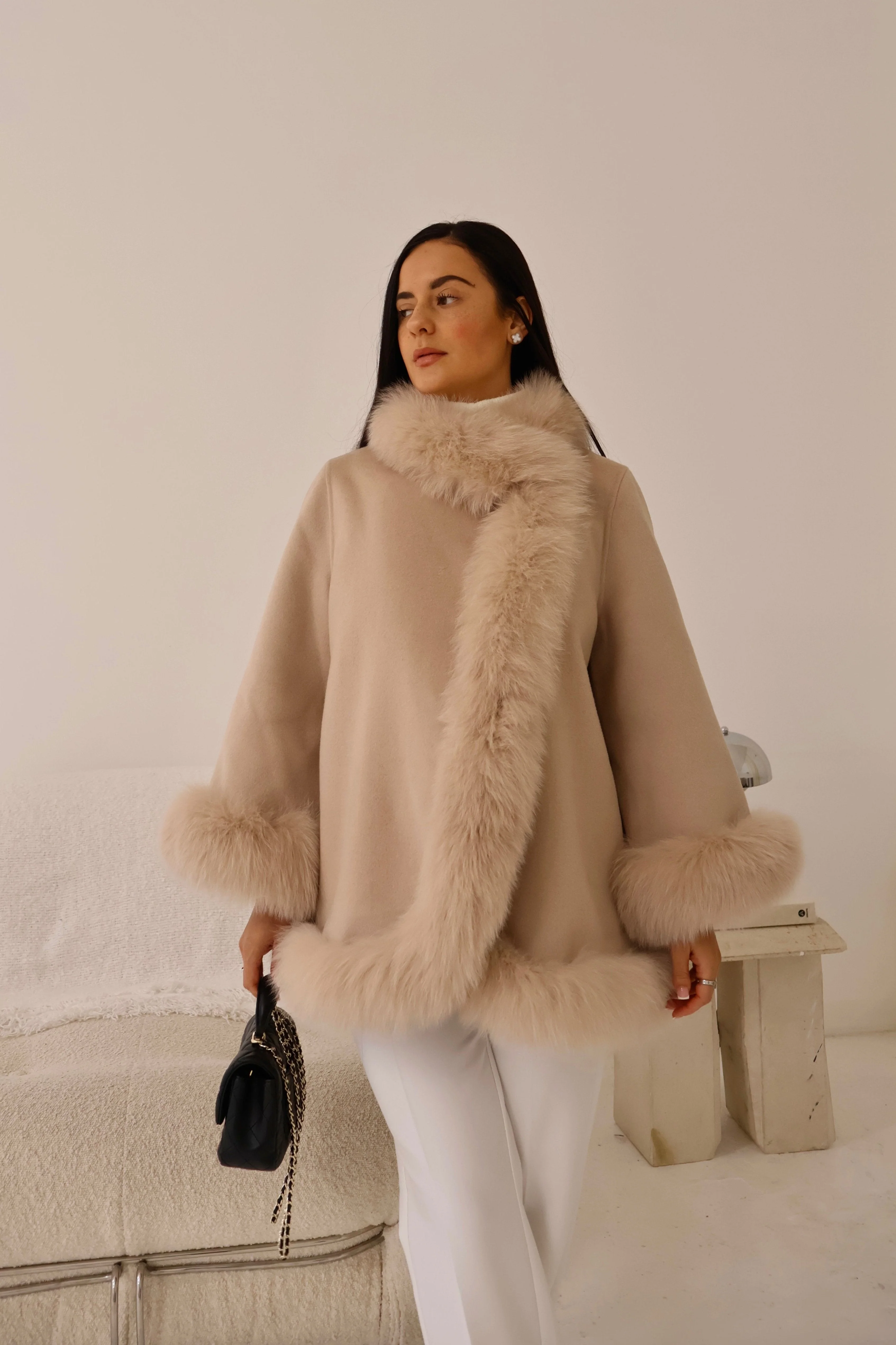 Fur Collar & Cuffs Cashmere Coat - Image 4