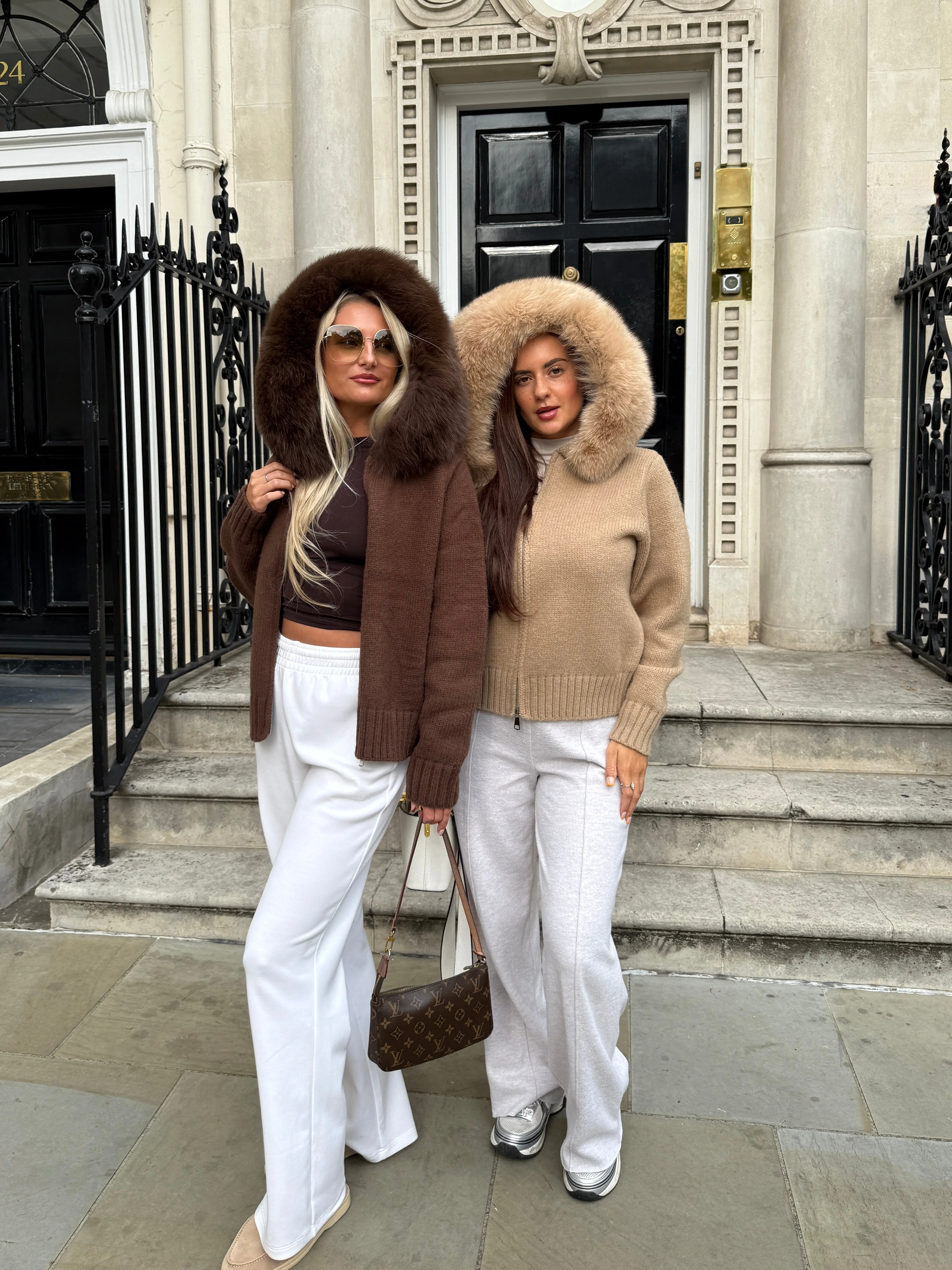 Knitted Zipped Hoodie with Fur Hood - Image 5